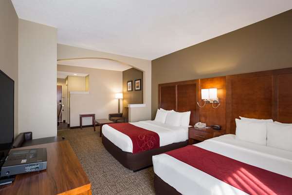 Suite - Comfort Suites North Brunswick