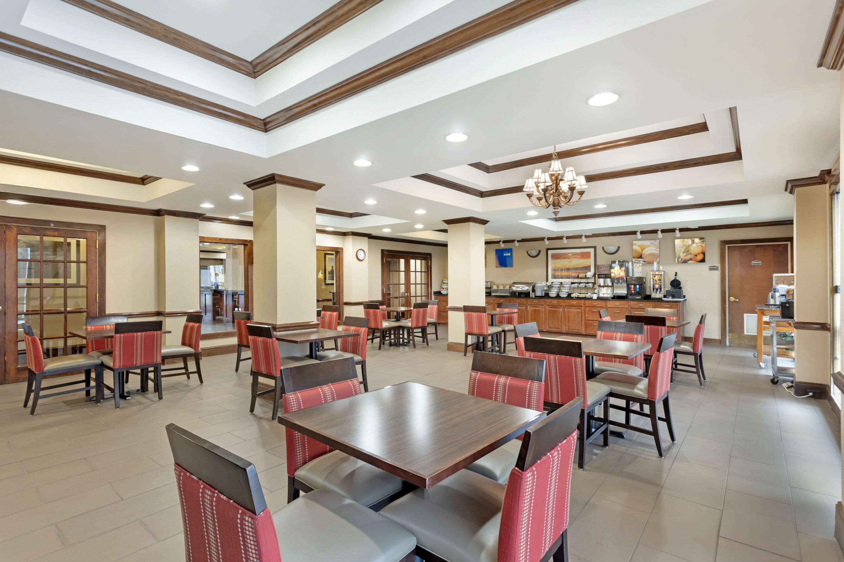 Breakfast area