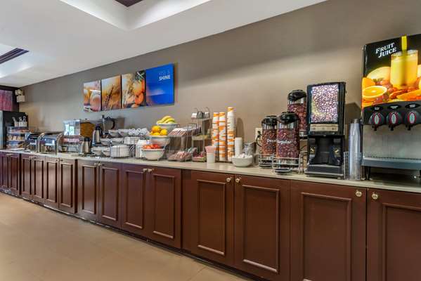Amenities - Comfort Suites Newark