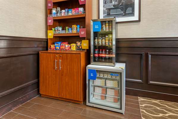  - Comfort Suites Newark