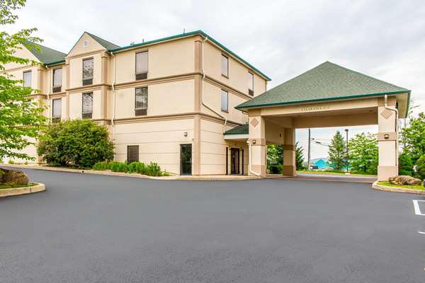 Exterior view - Quality Inn Hackettstown
