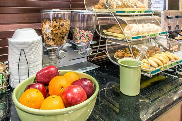 Amenities - Quality Inn Hackettstown