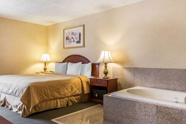 Suite - Quality Inn Hackettstown