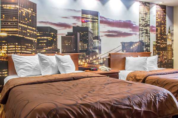  - Rodeway Inn Capri Little Ferry