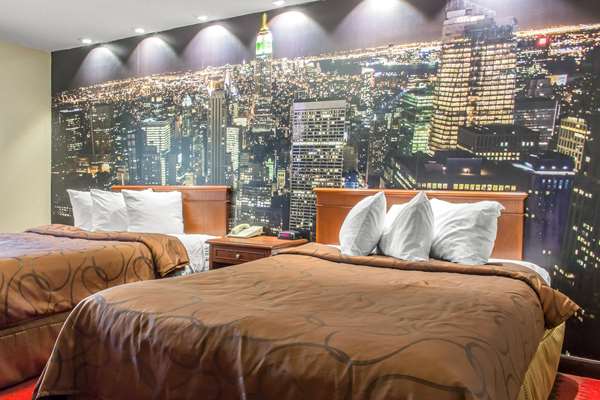  - Rodeway Inn Capri Little Ferry