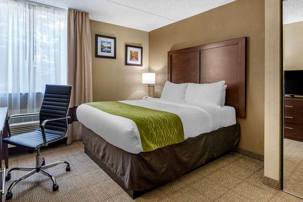  - Comfort Inn Edison