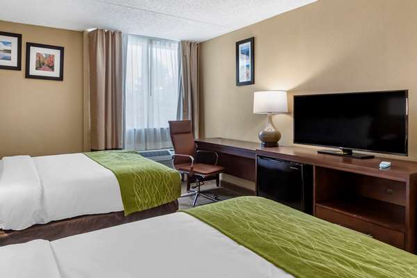  - Comfort Inn Edison