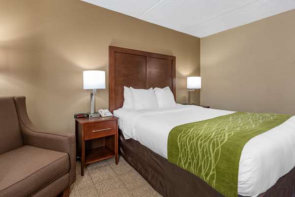  - Comfort Inn Edison