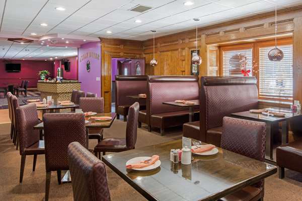 Restaurant - Quality Inn Ledgewood