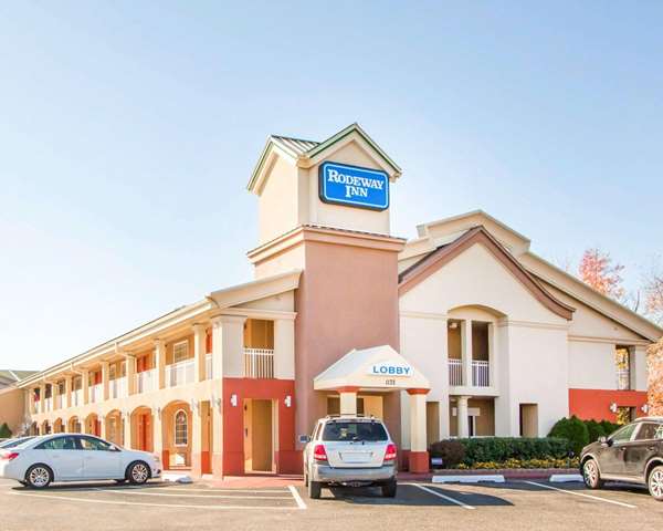 On-Site,Outdoor/Exterior,Exterior View of Building