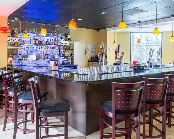 Bar - Clarion Hotel Somerset