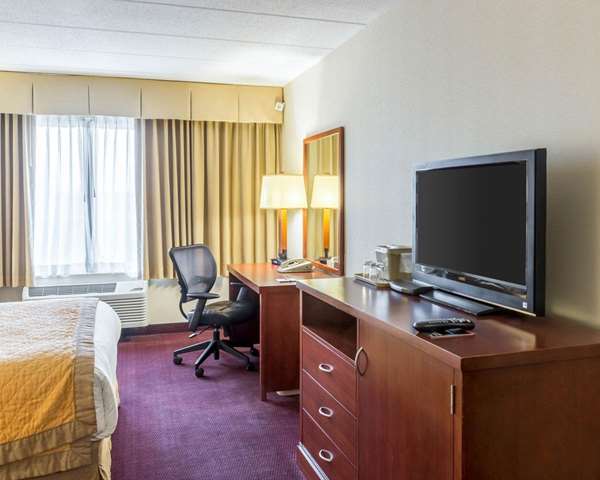  - Clarion Hotel Somerset