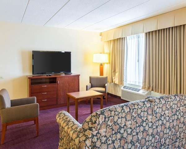 Suite - Clarion Hotel Somerset