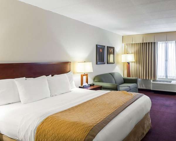  - Clarion Hotel Somerset