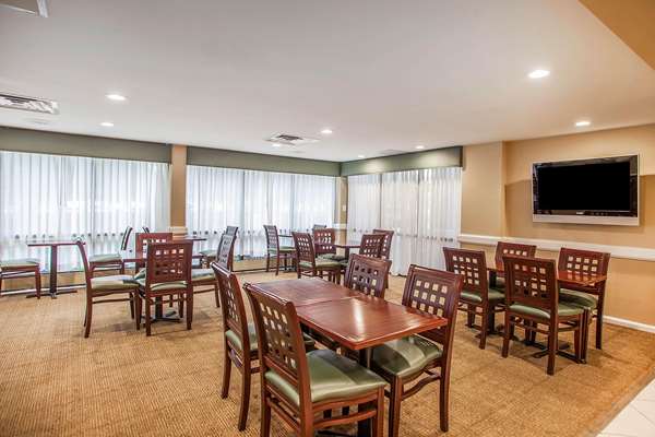 Amenities - Comfort Inn & Suites Somerset