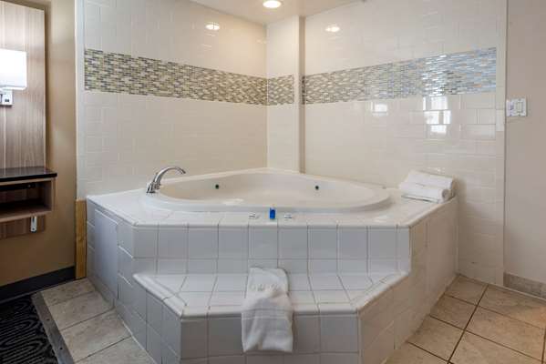 Suite - Rodeway Inn Pacific Avenue Atlantic City