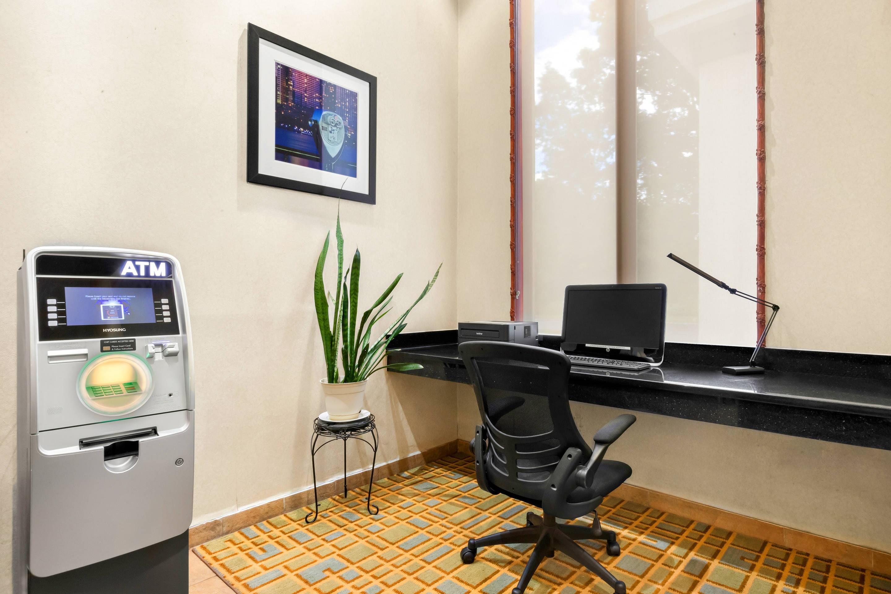 Business center | Quality Inn Edison-New Brunswick