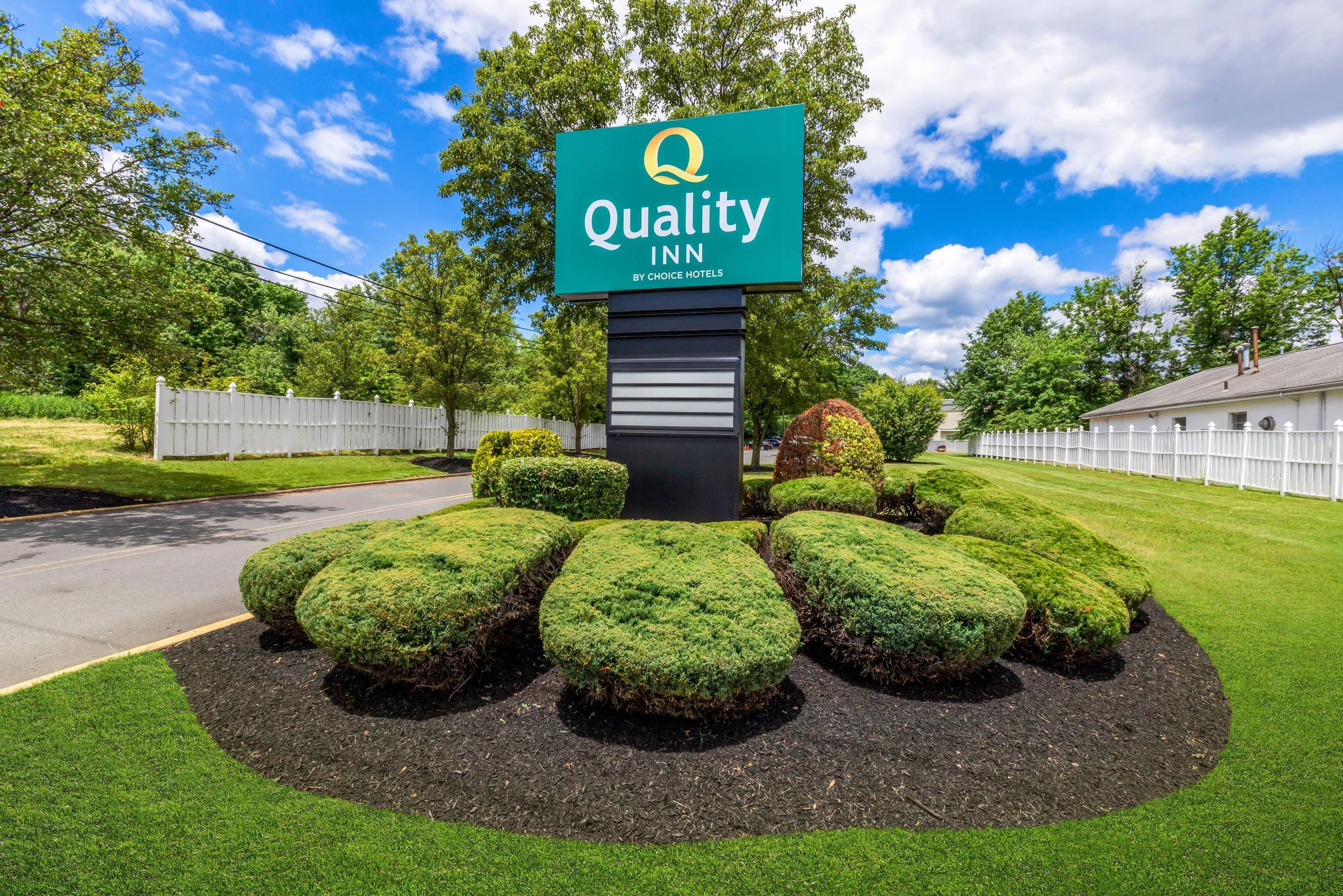 Hotel exterior | Quality Inn Edison-New Brunswick