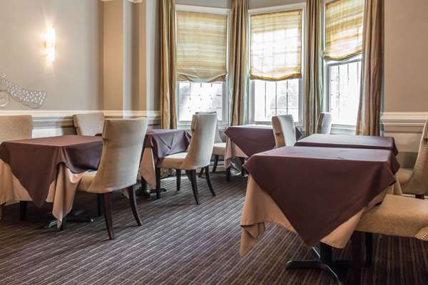 Restaurant - Peacock Inn Princeton