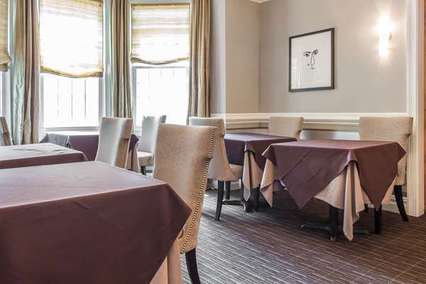 Restaurant - Peacock Inn Princeton