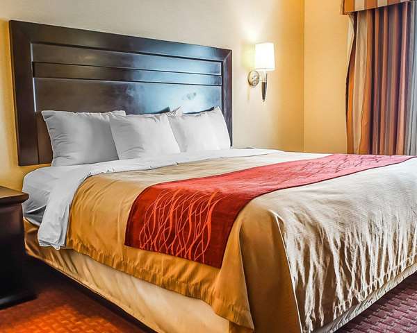 Suite - Quality Inn & Suites Roswell