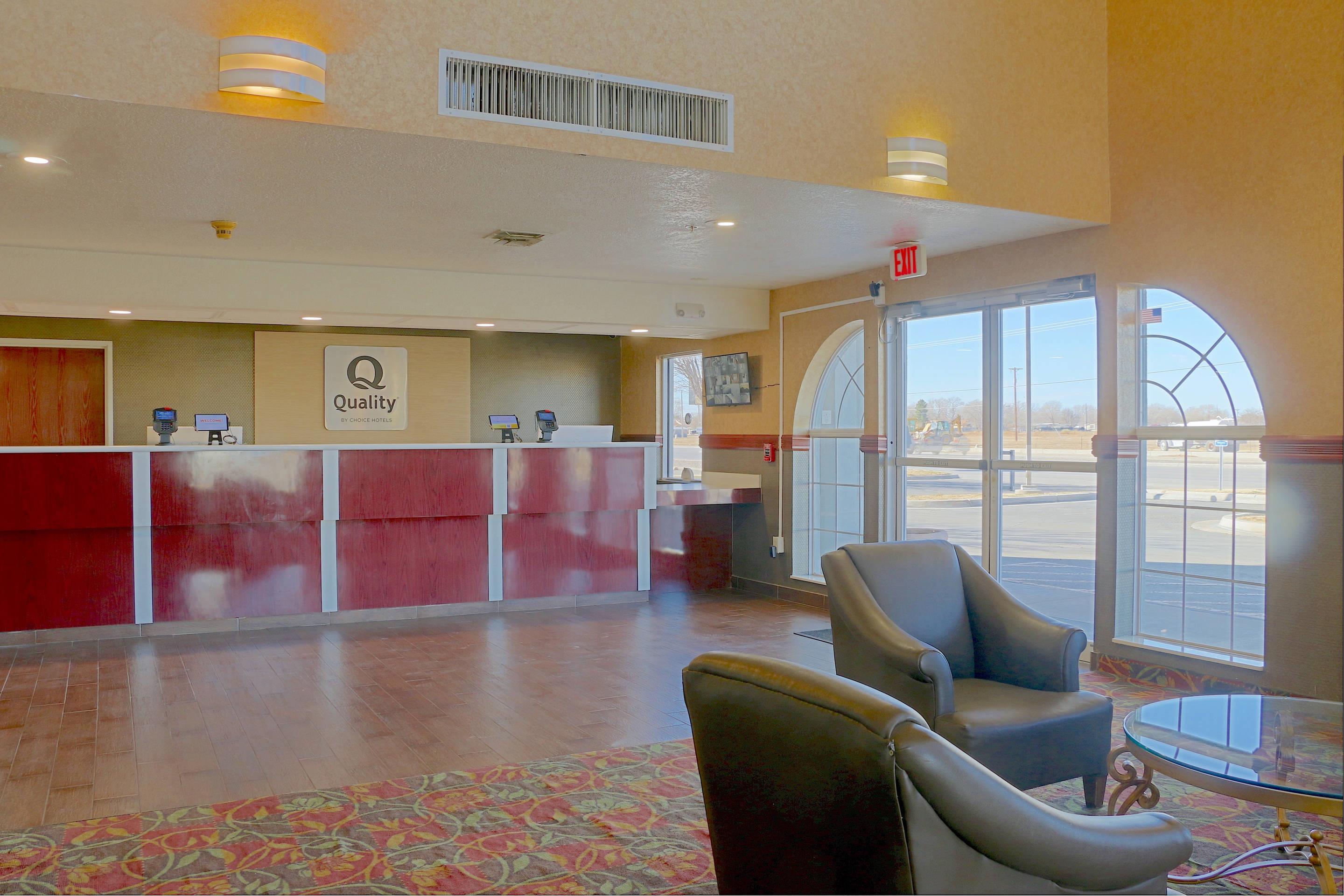 Hotel lobby | Quality Inn & Suites