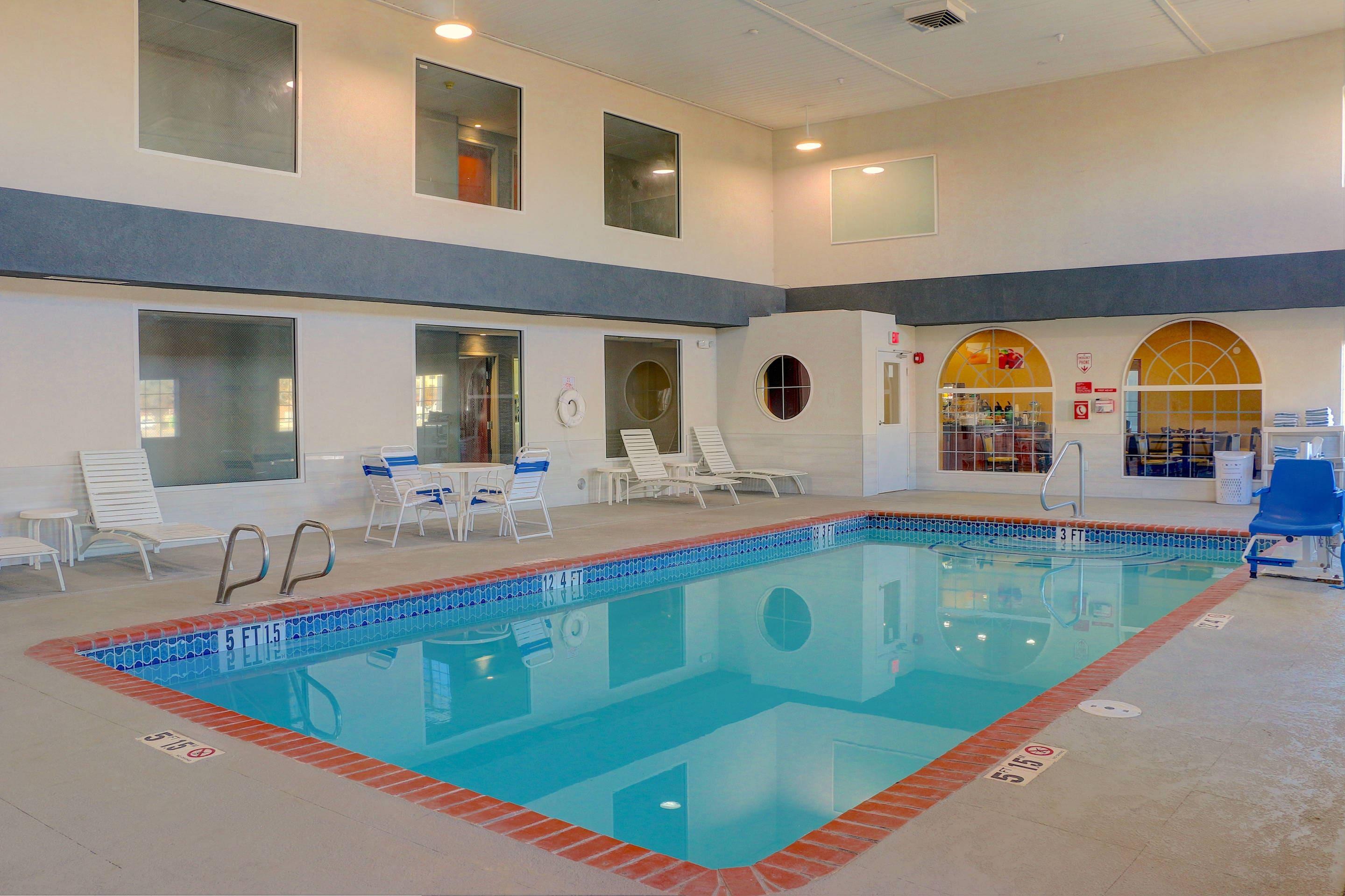 Indoor pool | Quality Inn & Suites