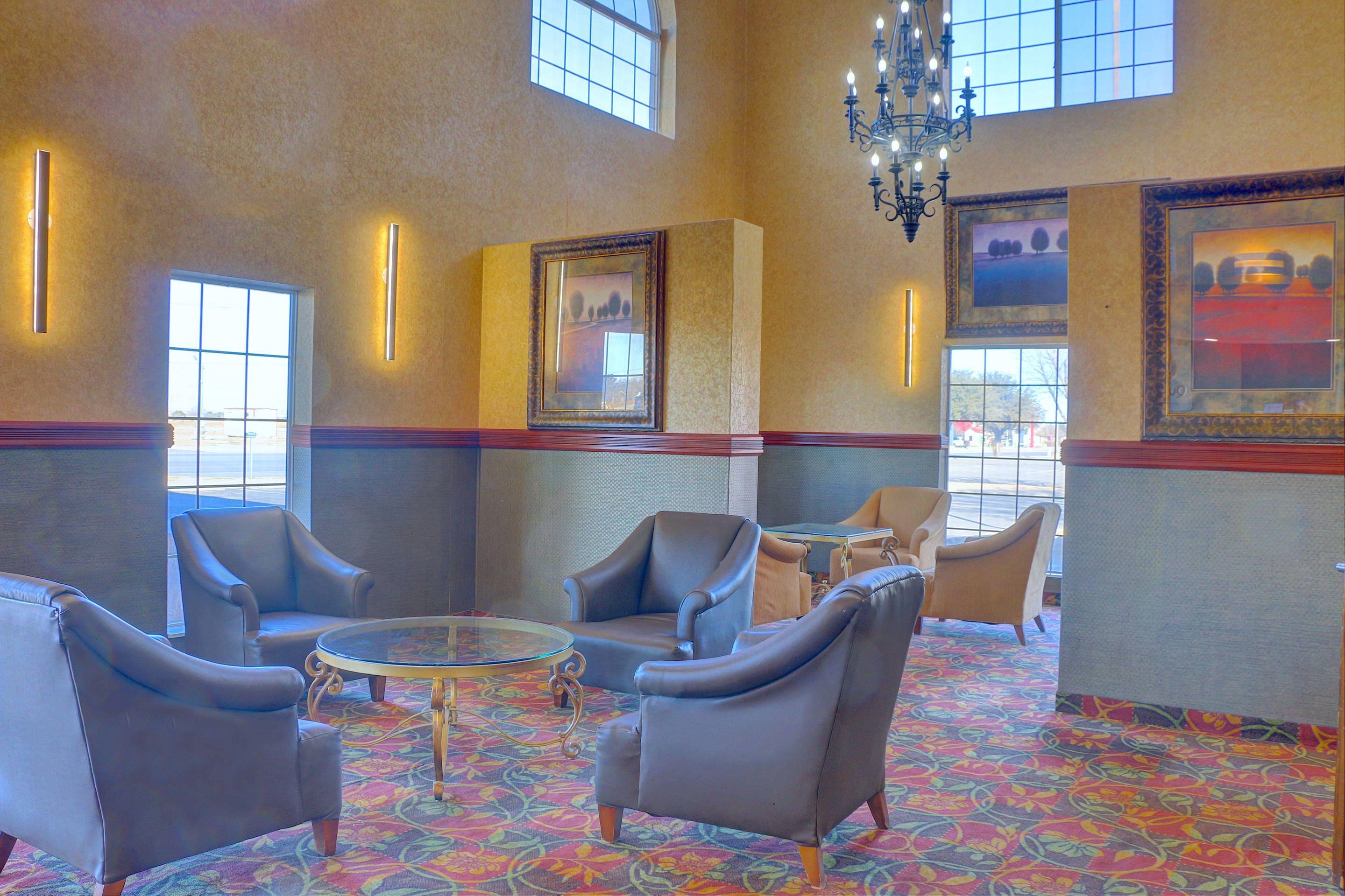 Hotel lobby | Quality Inn & Suites