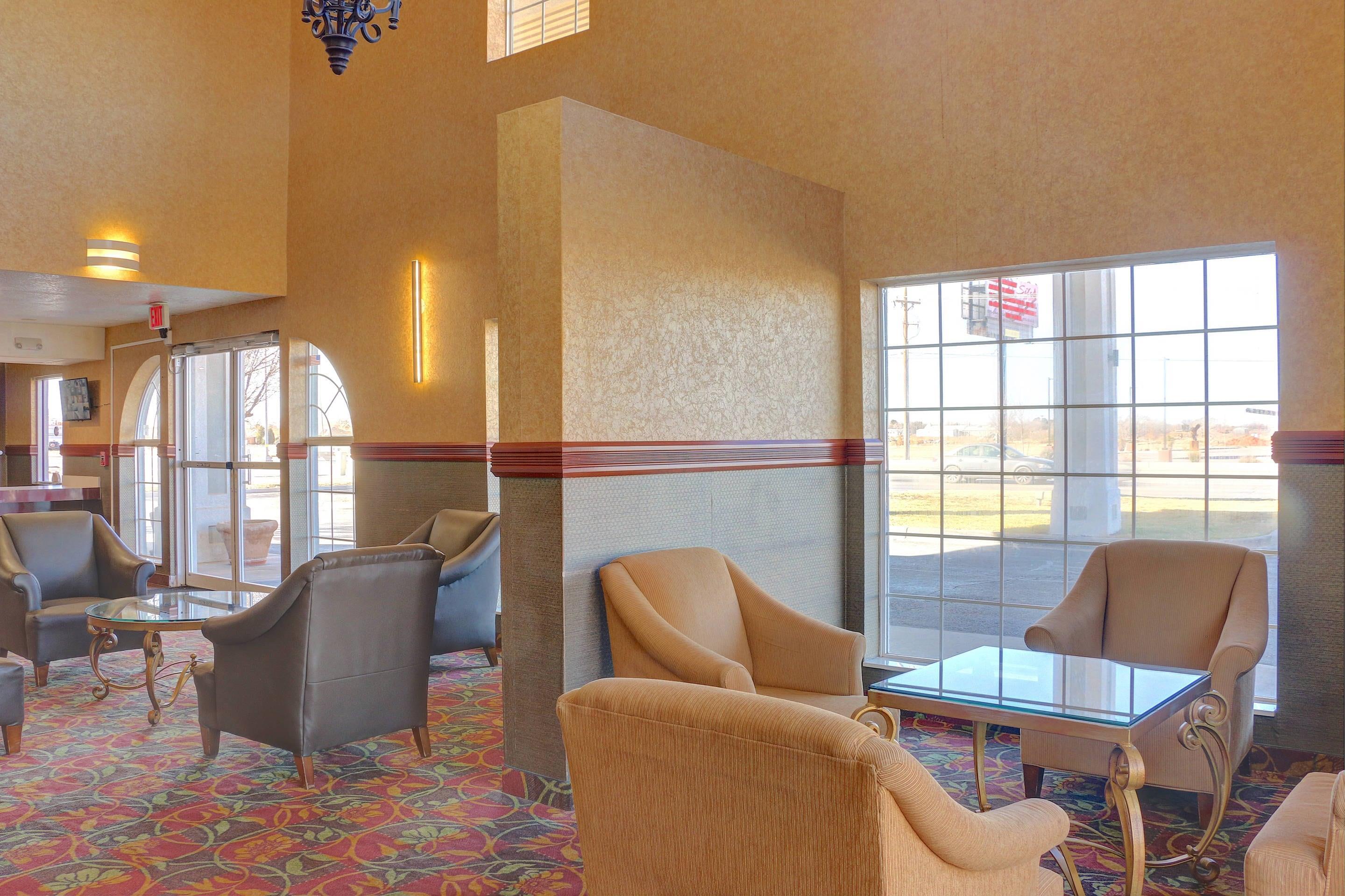 Hotel lobby | Quality Inn & Suites