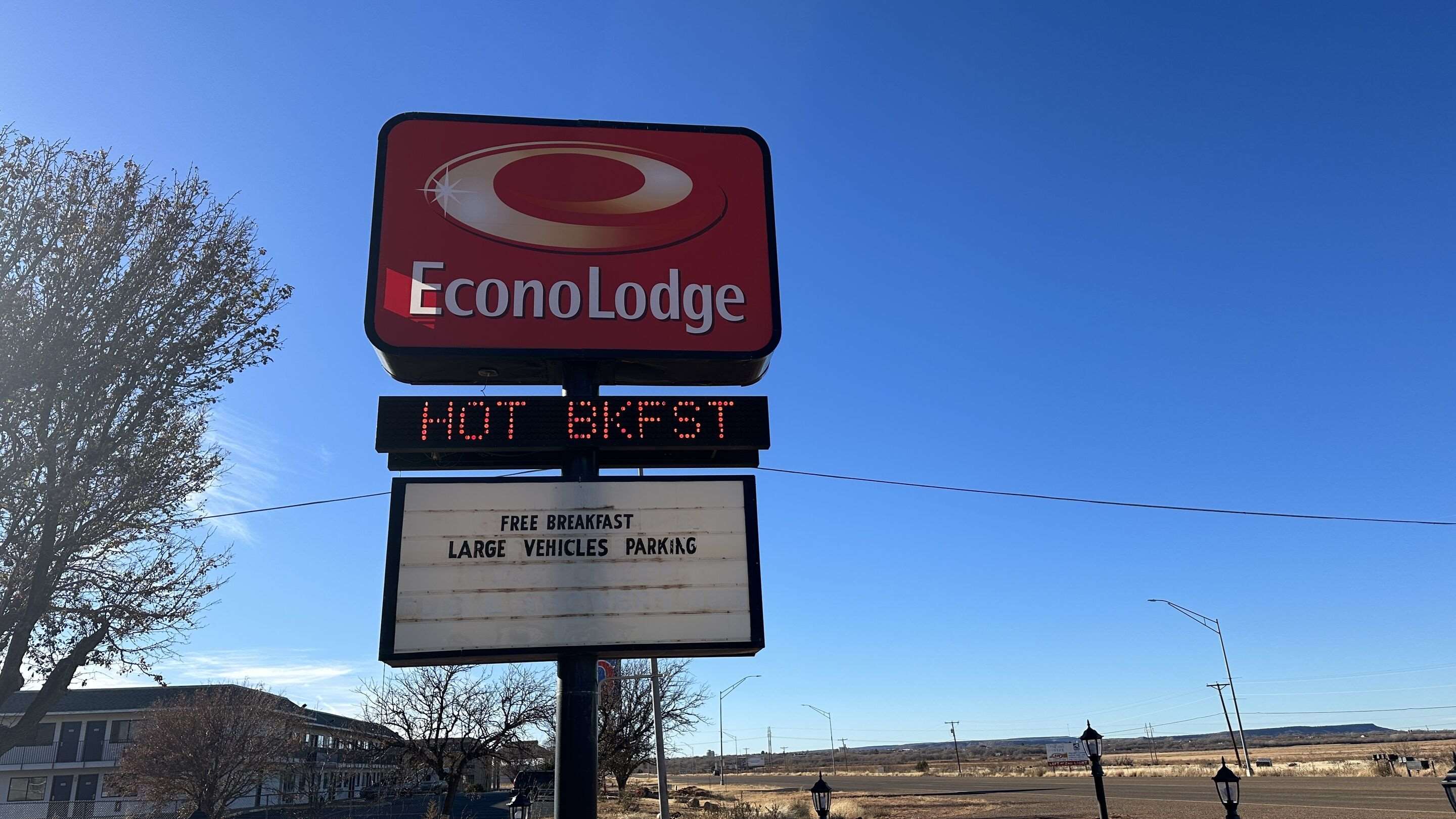 Hotel exterior | Econo Lodge Tucumcari Route 66