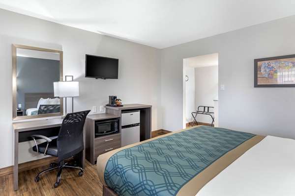  - Econo Lodge Socorro - I-25, Exit 150