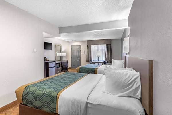  - Econo Lodge Socorro - I-25, Exit 150