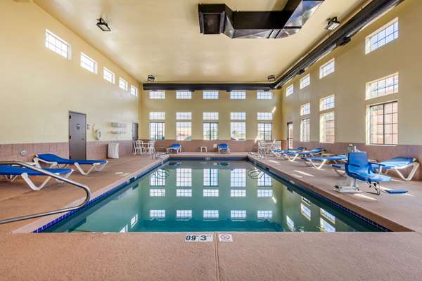 Pool - Comfort Inn Santa Fe