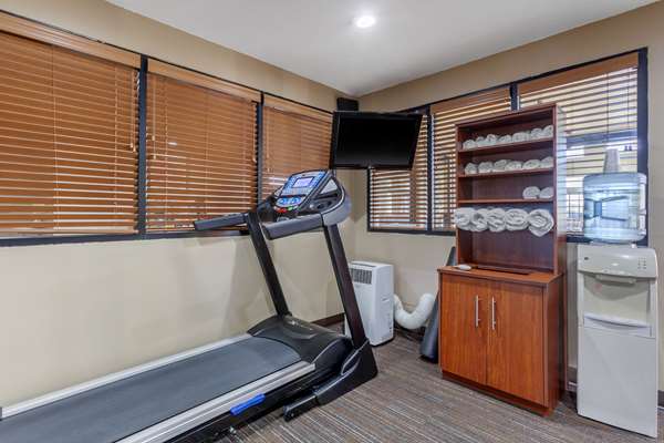 Fitness/ Exercise Room - Comfort Inn Santa Fe
