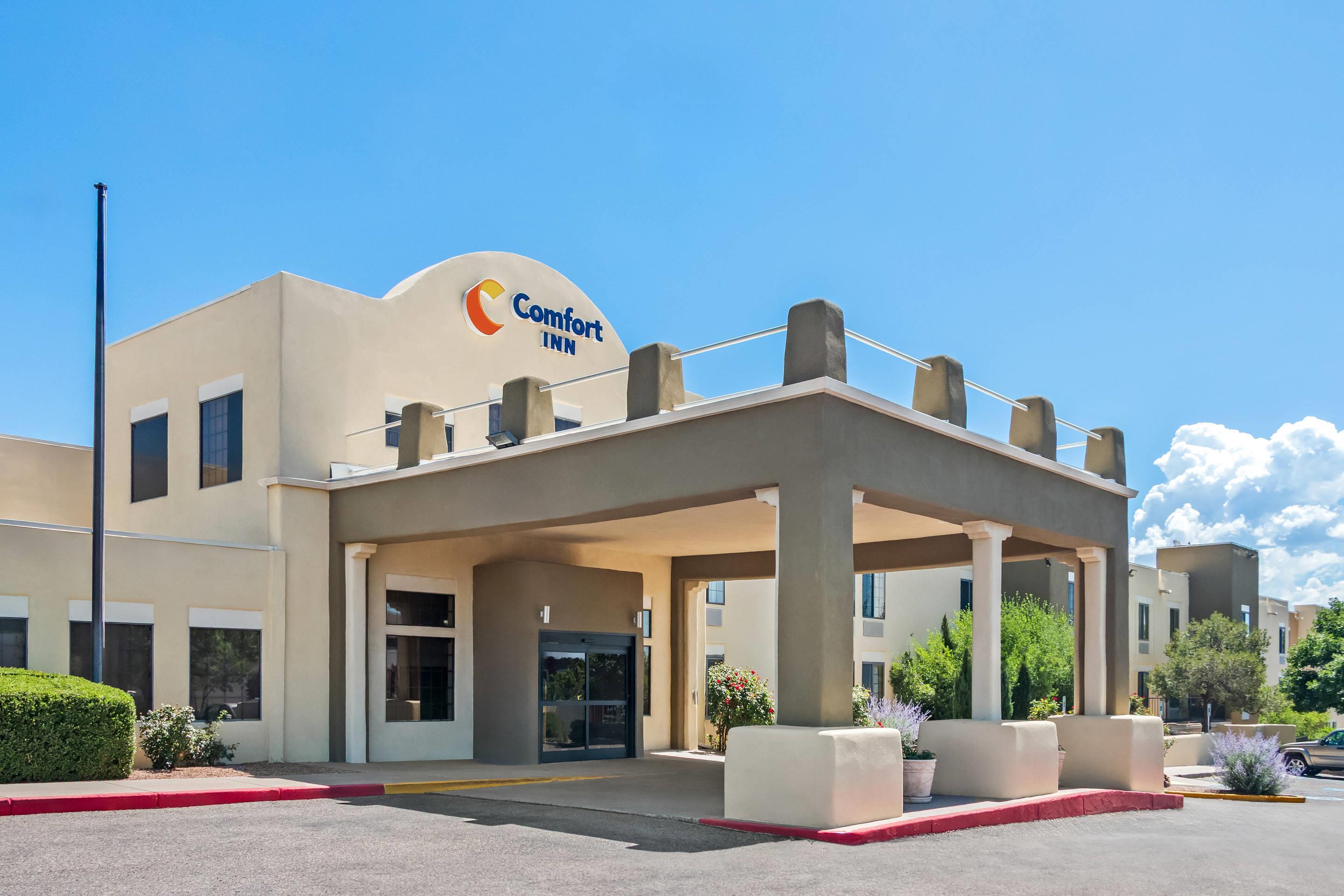 Hotel exterior | Comfort Inn Santa Fe