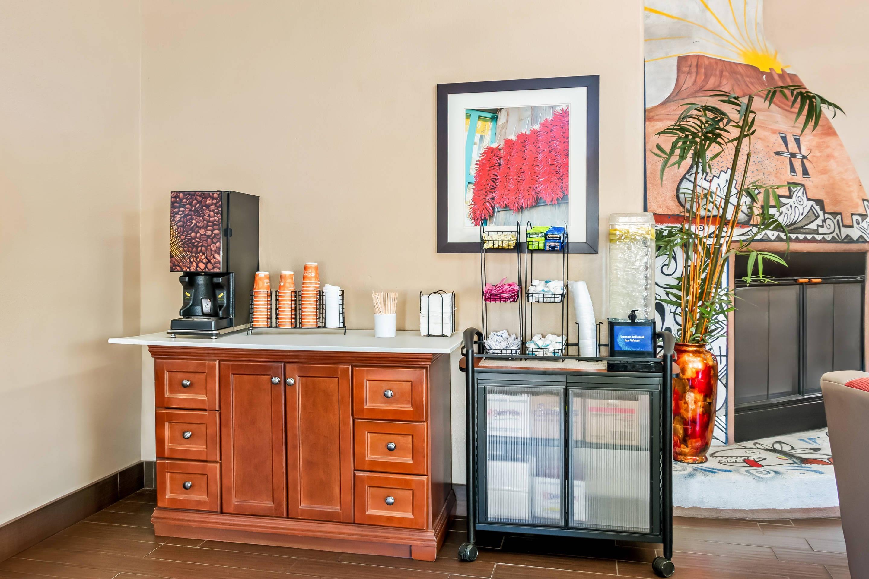 Free coffee | Comfort Inn Santa Fe