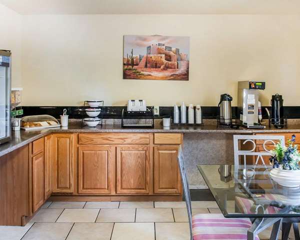 Amenities - Rodeway Inn Espanola