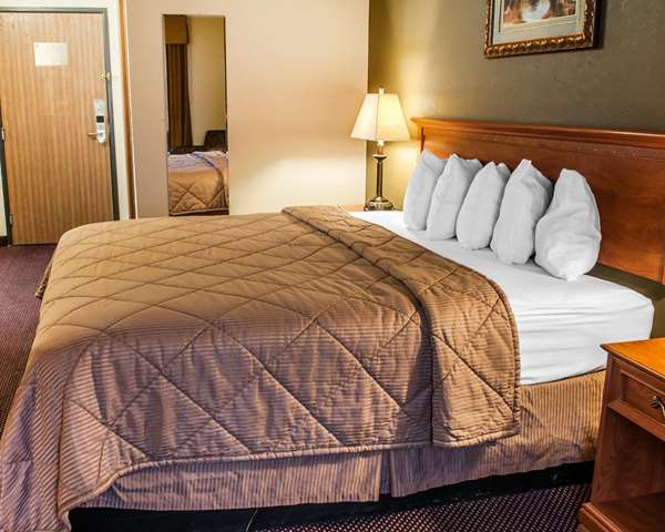 Suite - Rodeway Inn Espanola