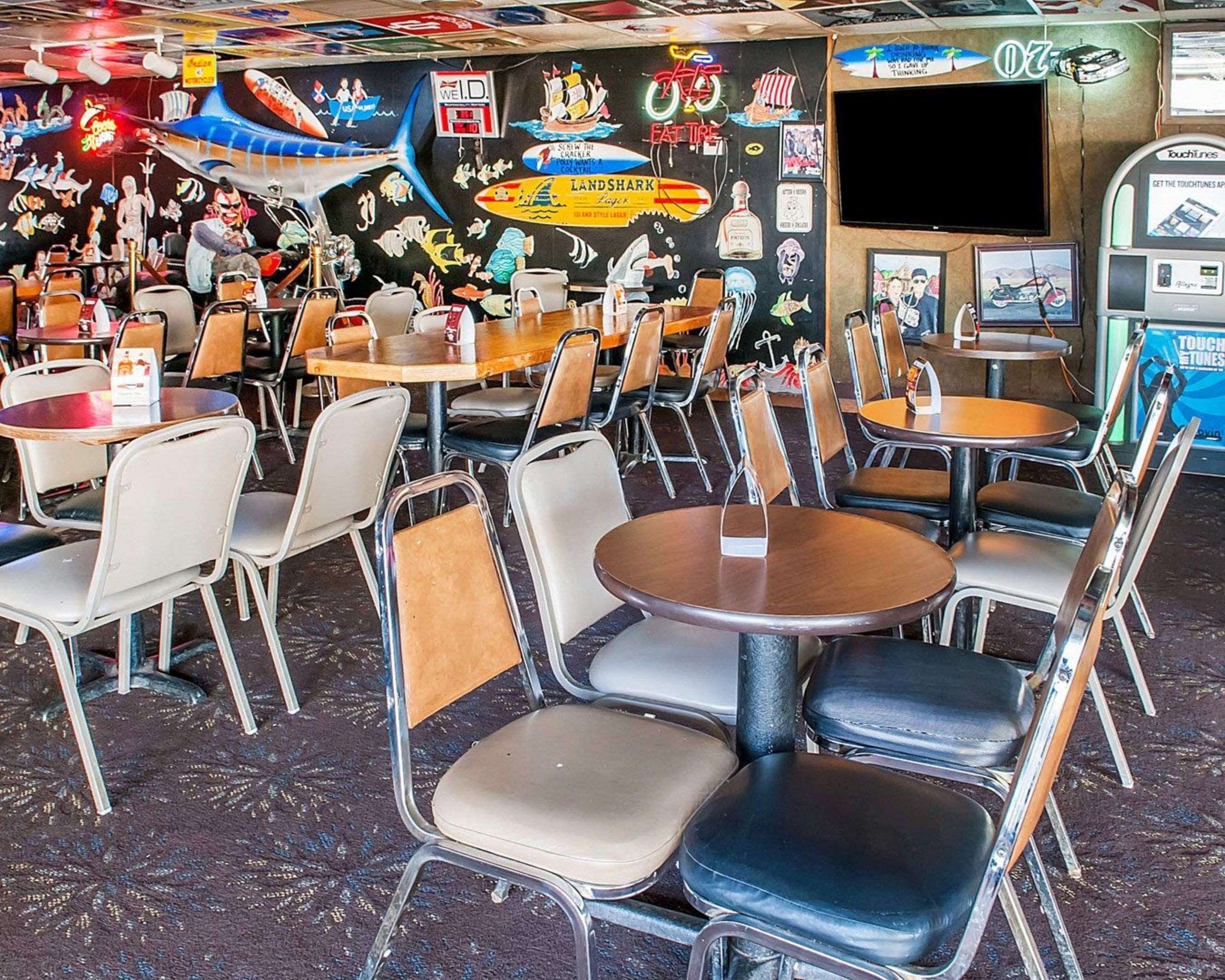 Hotel restaurant | Econo Lodge Carlsbad