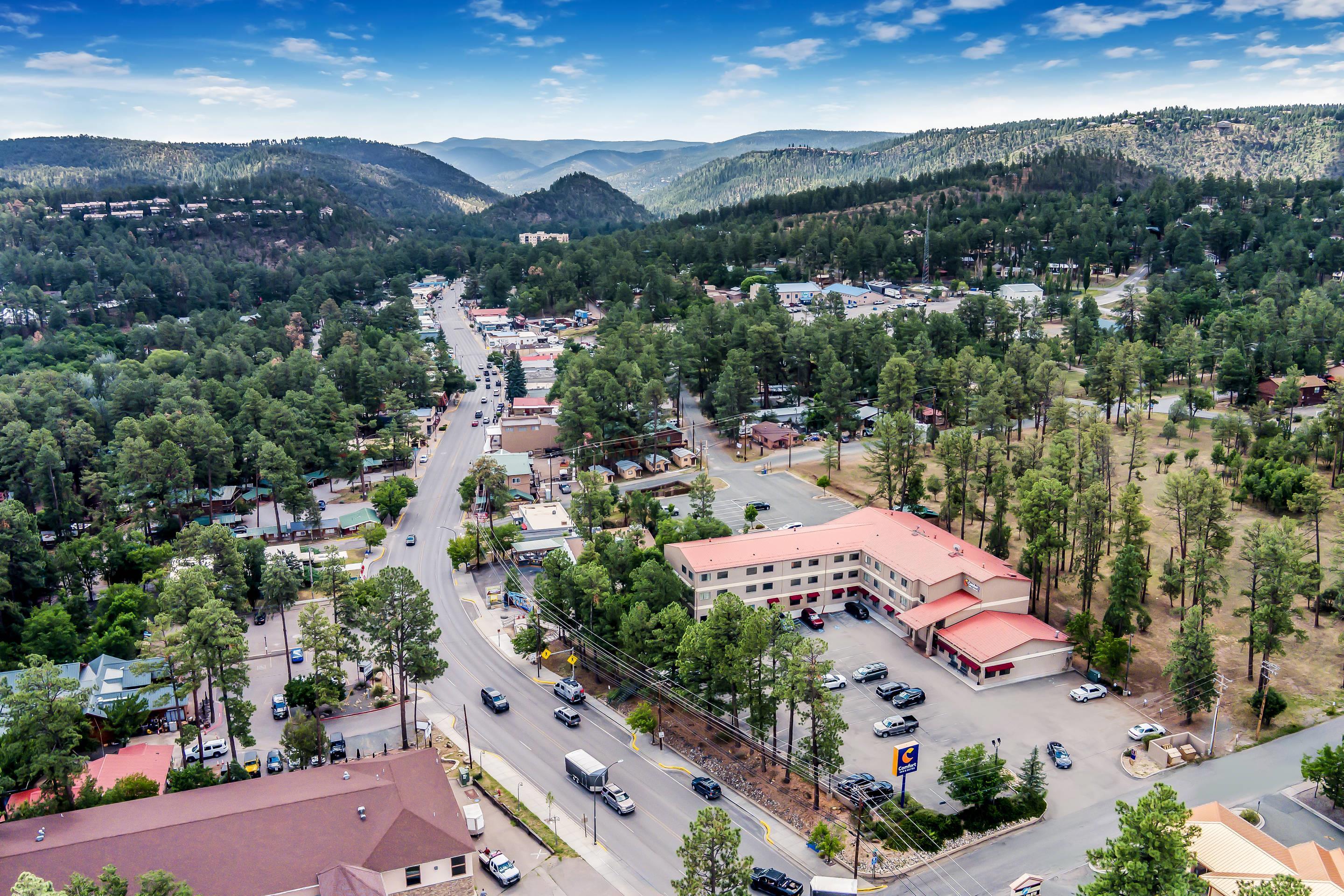Aerial view | Comfort Inn & Suites Midtown