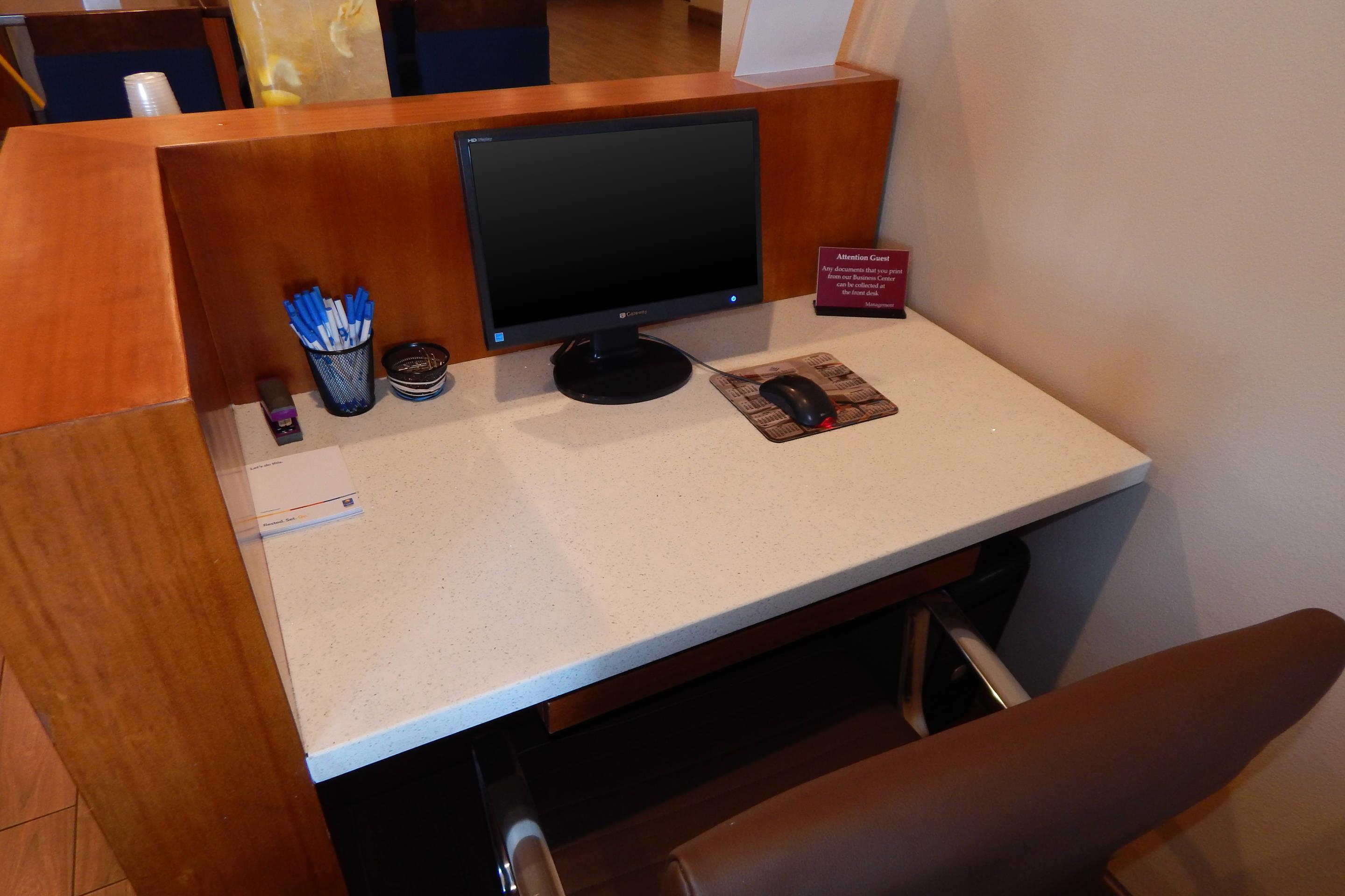 Business center | Comfort Inn & Suites Las Cruces Mesilla