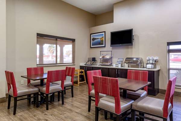 Amenities - Comfort Inn & Suites Deming - I-10, Exit 81