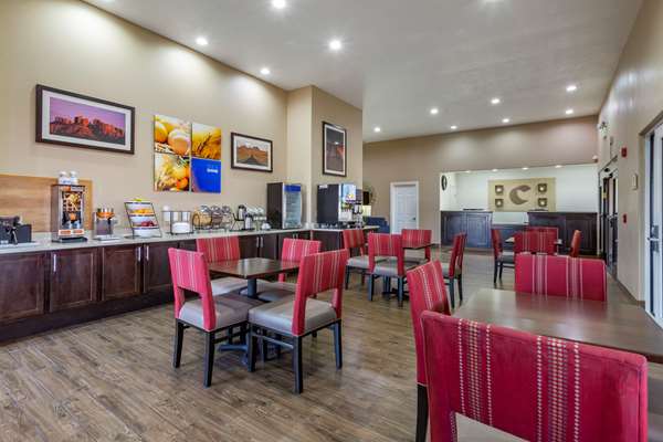 Amenities - Comfort Inn & Suites Deming - I-10, Exit 81