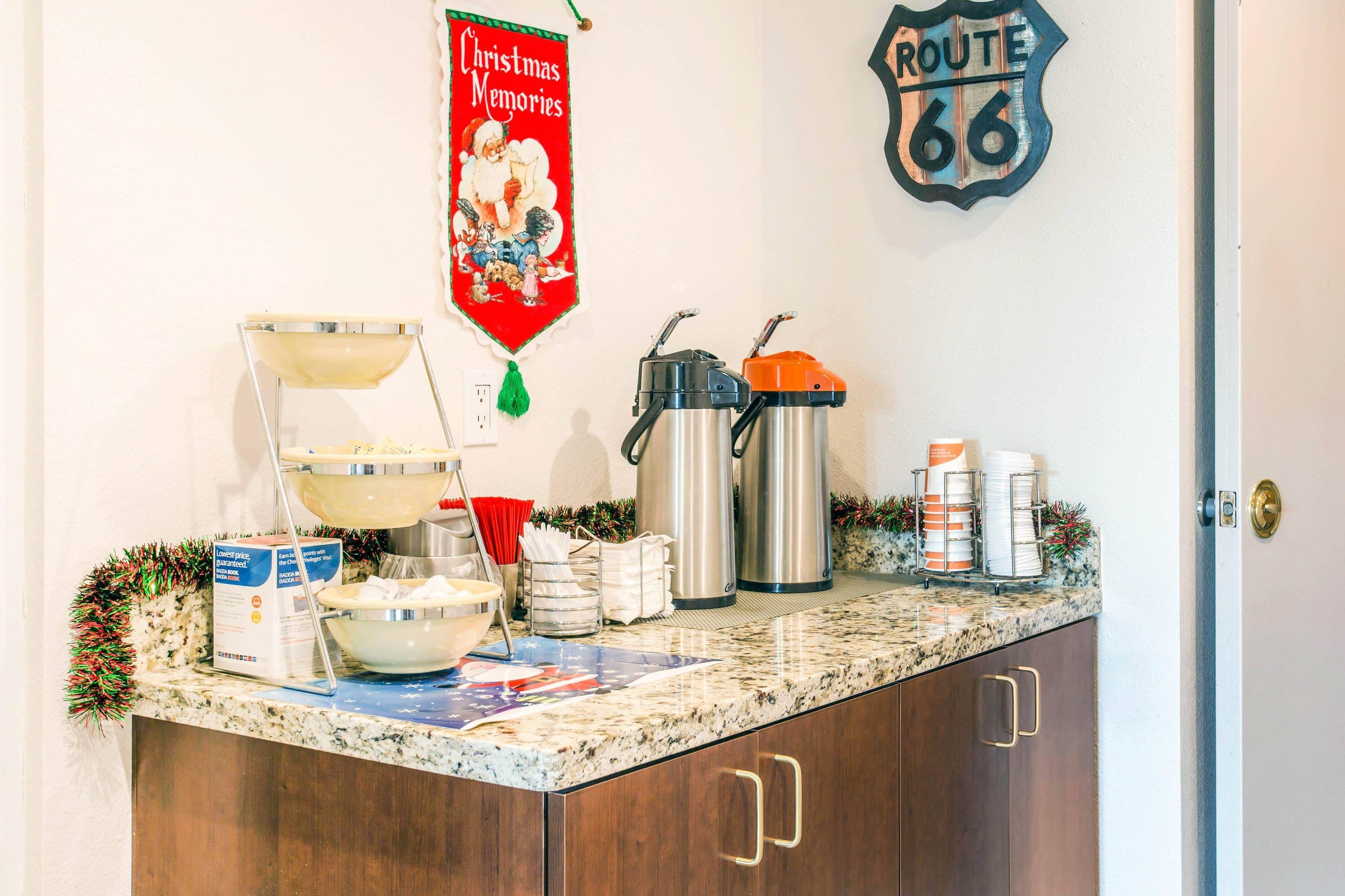 Breakfast counter | Quality Inn