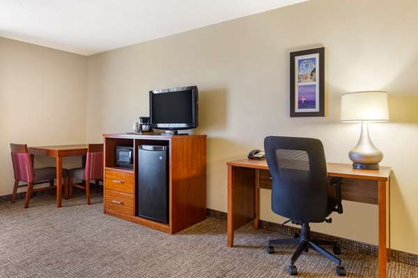  - Comfort Inn & Suites Socorro - I-25, Exit 150