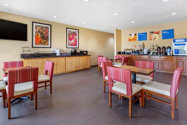 Amenities - Comfort Inn & Suites Socorro - I-25, Exit 150