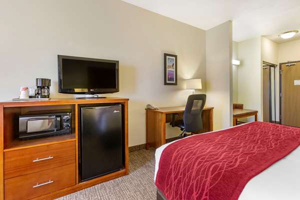  - Comfort Inn & Suites Socorro - I-25, Exit 150