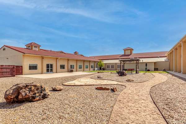  - Comfort Inn Santa Rosa - I-40, Exit 275