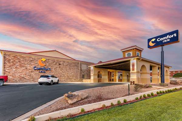  - Comfort Inn Santa Rosa - I-40, Exit 275