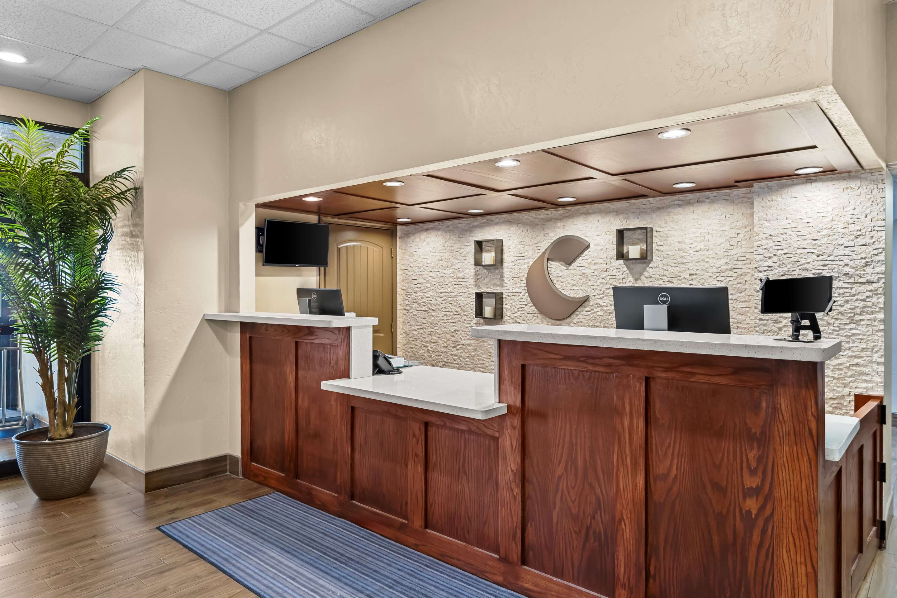 Hotel lobby | Comfort Inn Santa Rosa on Route 66